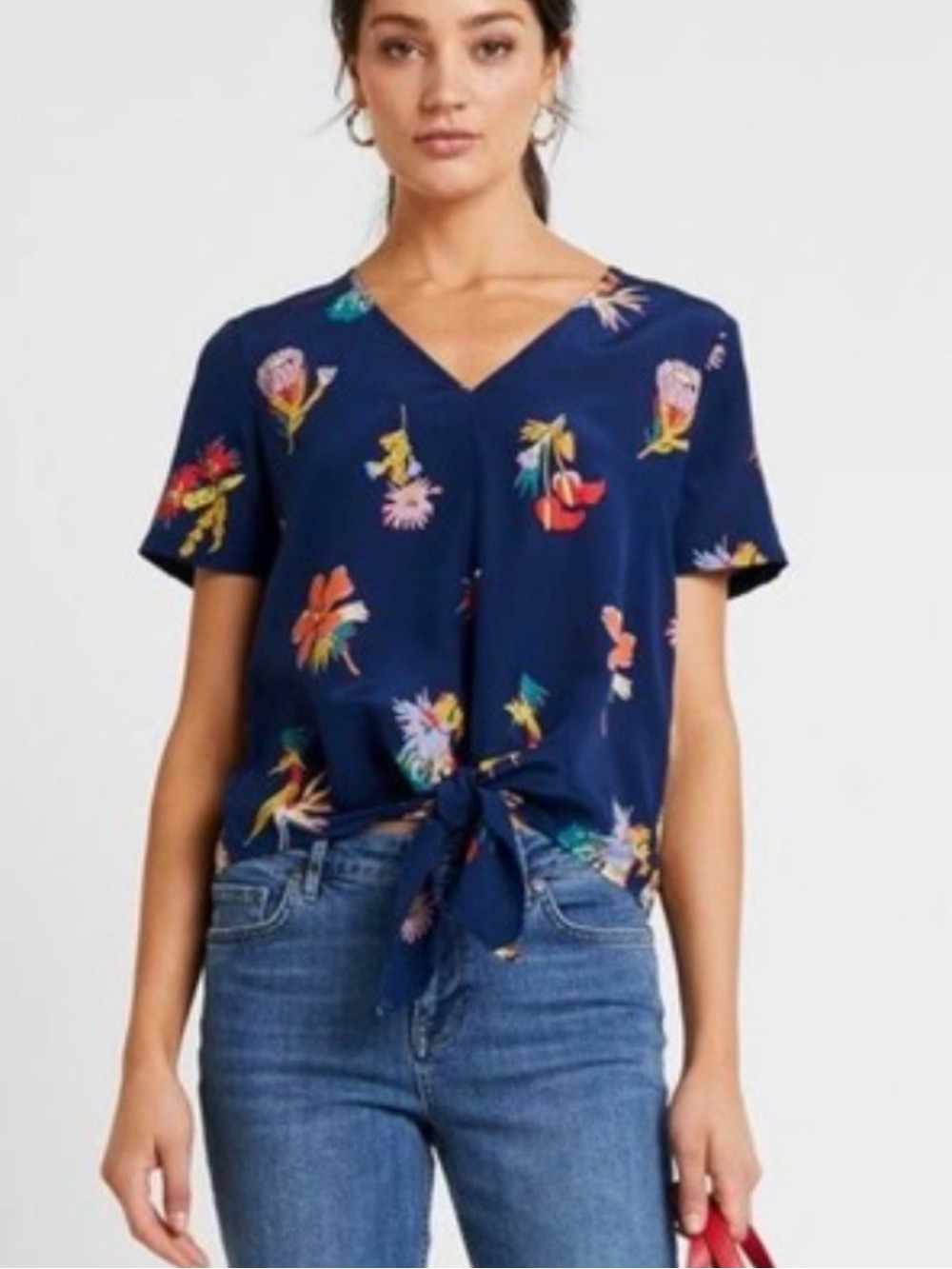 Madewell silk birds of paradise Navy Floral Tie-Front V-Neck Top medium